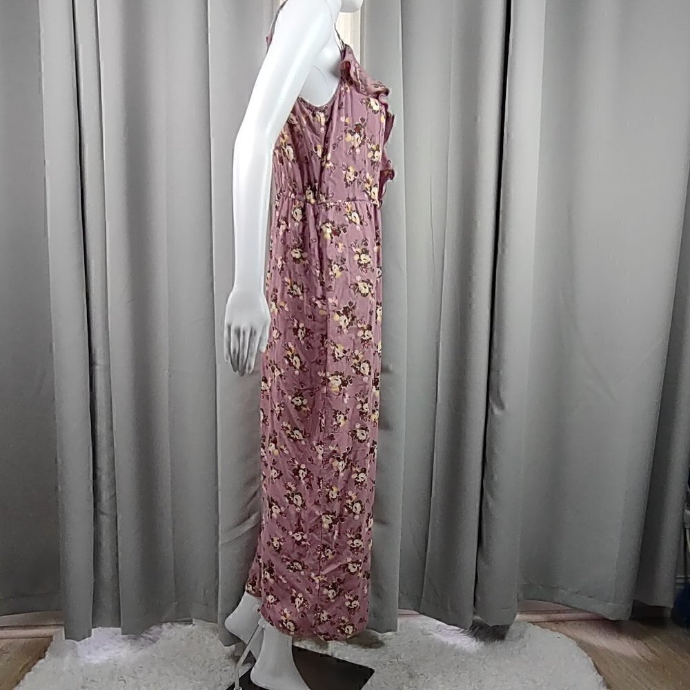 Xhilaration Mauve Floral Ruffle Strappy Cropped Wide Leg Jumpsuit Size Large - Picture 3 of 10